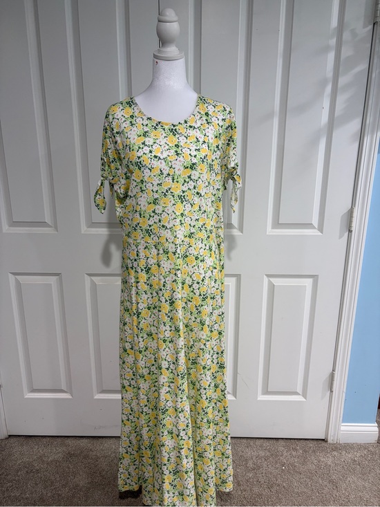 Chaps Dresses & Skirts - Chaps Floral Yellow & Green Maxi Dress with Tie Sleeves